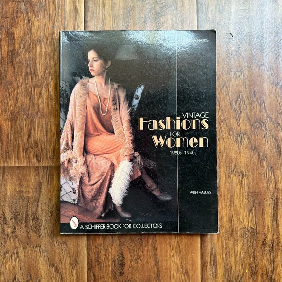 Vintage Fashions for Women: 1920s-1940s Paperback by Kristina Harris - Picture 1 of 2